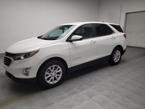 Used 2021 Chevrolet Equinox LT FWD image 2