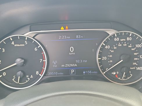 Used 2024 Nissan Altima 2.5 SR FWD image 32