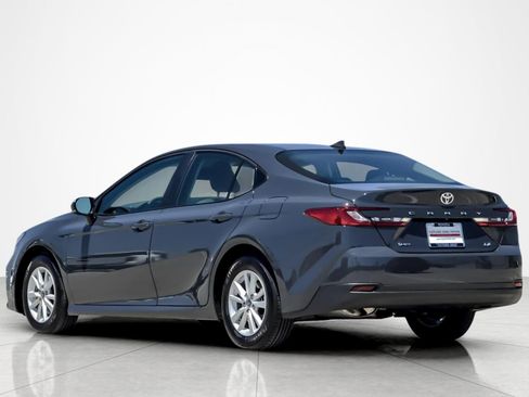 Used 2026 Toyota Camry LE FWD image 3