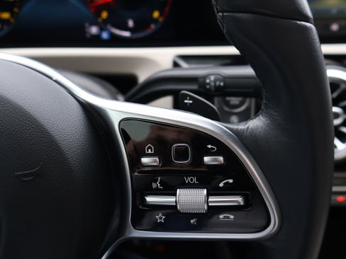 Certified 2021 Mercedes-Benz CLA 250 image 29