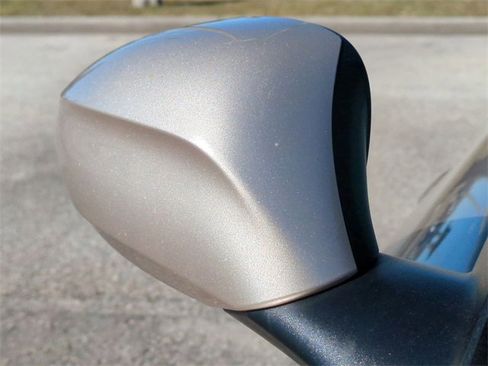 Used 2010 BMW Z4 sDrive30i image 12