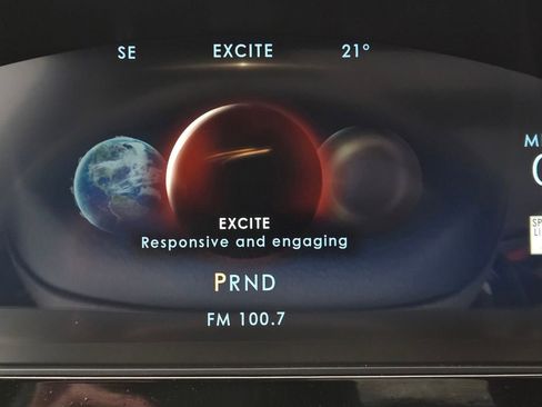 Used 2024 Lincoln Corsair AWD w/ Equipment Group 101A image 18