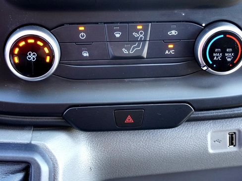 Used 2024 Ford Transit 250 250 3dr LWB Low Roof Cargo Van image 25