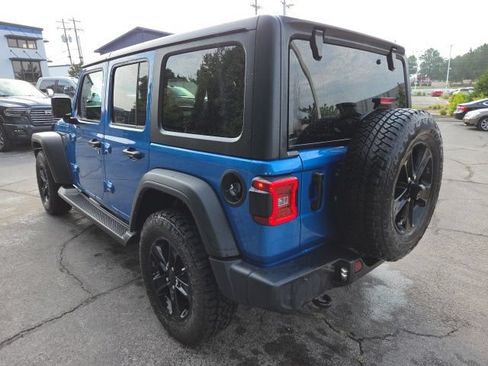 Used 2021 Jeep Wrangler Unlimited Sport AWD/4WD image 10