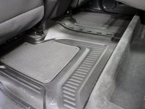 Used 2023 Chevrolet Silverado 1500 ZR2 image 71