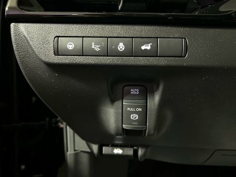 Used 2025 Nissan Murano Platinum w/ Cargo Package image 17