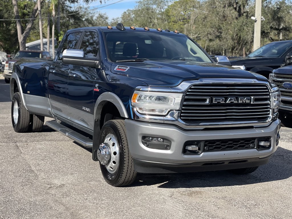 Used 2021 RAM 3500 Laramie w/ Chrome Appearance Group AWD/4WD image 11