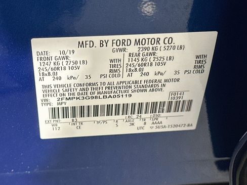 Used 2020 Ford Edge SE FWD image 12