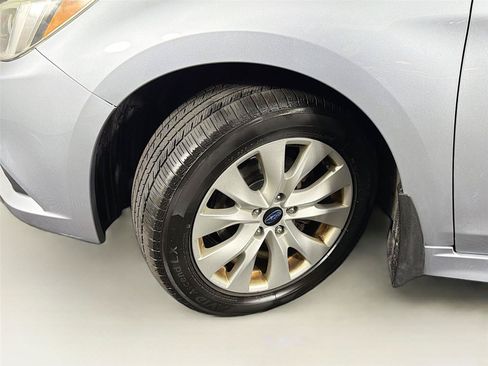 Used 2015 Subaru Legacy 2.5i Premium AWD/4WD image 36