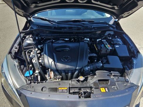 Used 2018 Toyota Yaris iA FWD image 29