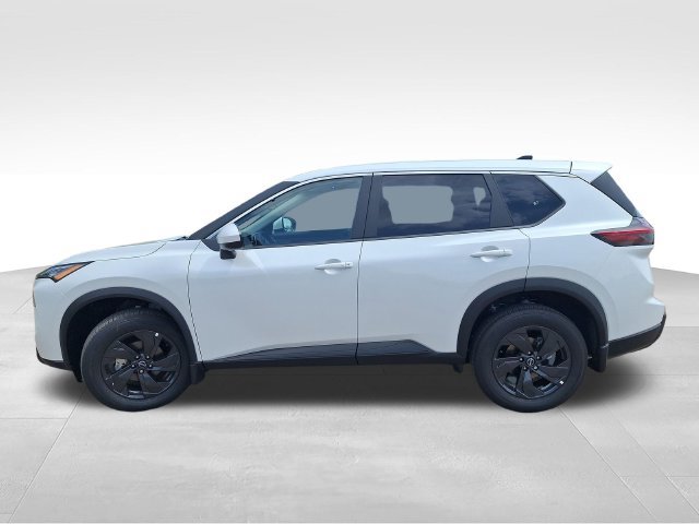 Certified 2026 Nissan Rogue SV w/ Cold Weather Package FWD image 5