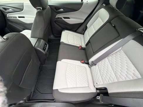 Used 2021 Chevrolet Equinox LS w/ LPO, Floor Liner Package image 4