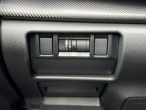 New 2025 Subaru Crosstrek 2.0i Premium image 29