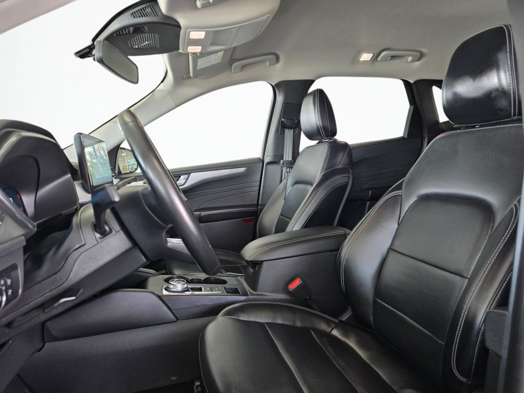 Used 2024 Ford Escape Platinum AWD/4WD image 19