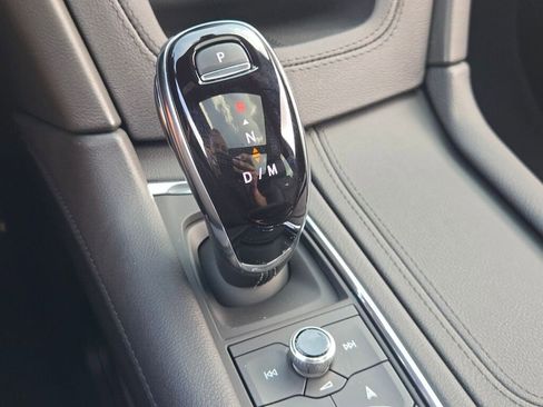 New 2026 Cadillac XT5 Premium Luxury w/ LPO, ONYX Package AWD/4WD image 31