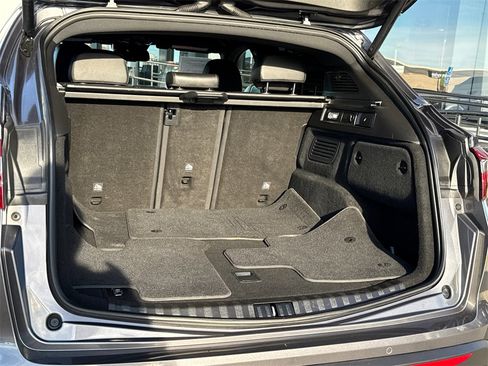 Used 2022 Alfa Romeo Stelvio Sprint image 10