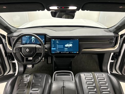 Used 2024 Rivian R1S Adventure AWD/4WD image 27