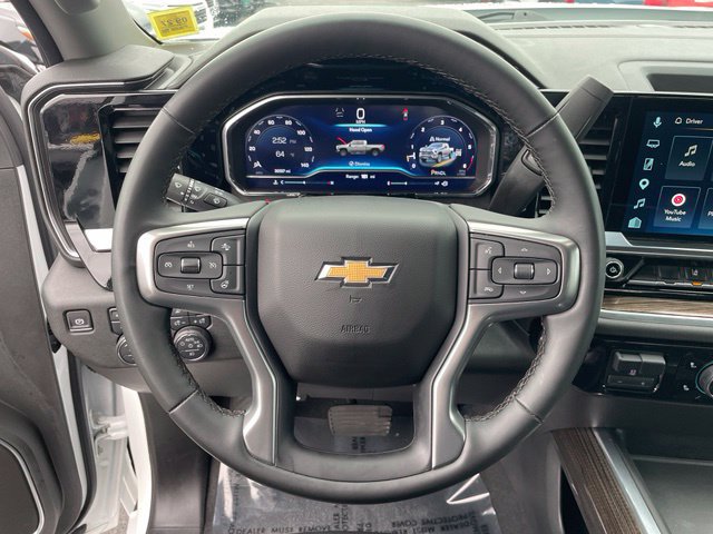 Used 2025 Chevrolet Silverado 2500 LT w/ Z71 Chrome Sport Edition AWD/4WD image 13
