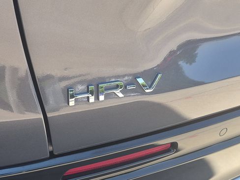 Used 2025 Honda HR-V EX-L image 28