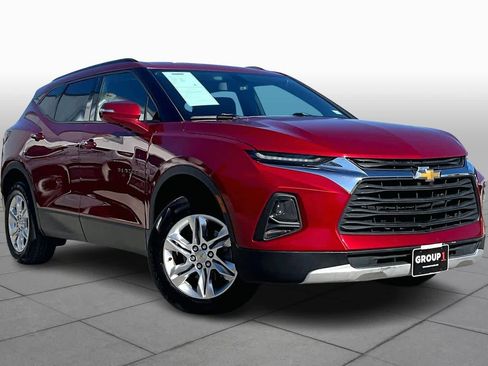 Used 2020 Chevrolet Blazer LT image 2