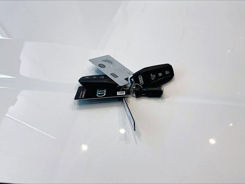 Used 2026 Audi A6 Premium Plus image 14