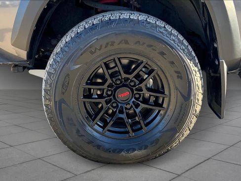 Used 2020 Toyota Tacoma TRD Pro image 10