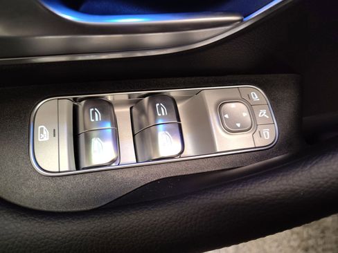 New 2026 Mercedes-Benz GLE 350 4MATIC image 13
