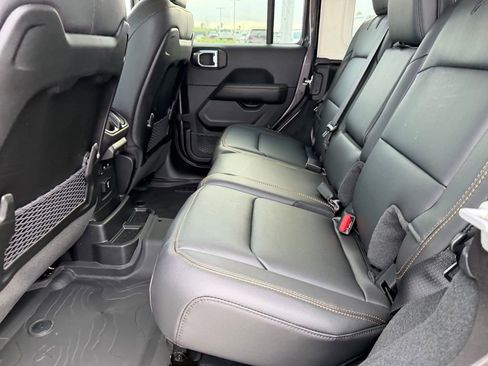 New 2026 Jeep Wrangler Unlimited Sahara AWD/4WD image 11