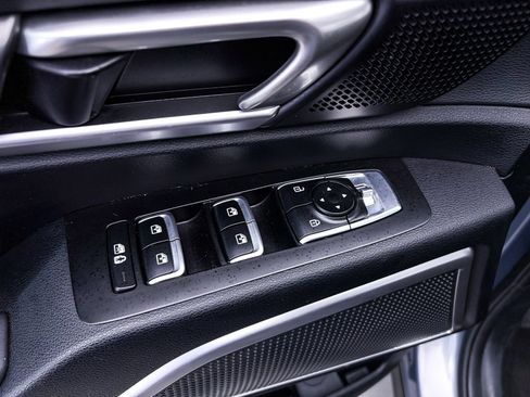 Certified 2024 Kia Telluride S w/ S Sunroof Package FWD image 18