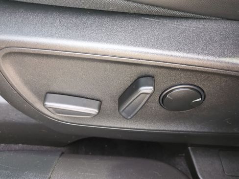 Used 2023 Ford Escape ST-Line image 17