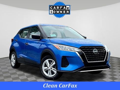 Certified 2025 Nissan Kicks Play S FWD image 3