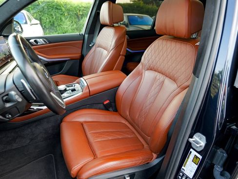Used 2024 BMW X7 M60i w/ Executive Package AWD/4WD image 23