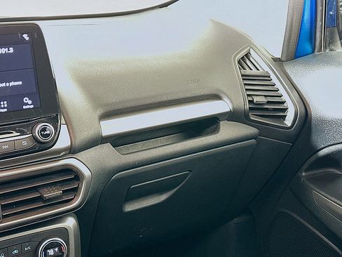 Used 2019 Ford EcoSport SE w/ SE Convenience Package image 25