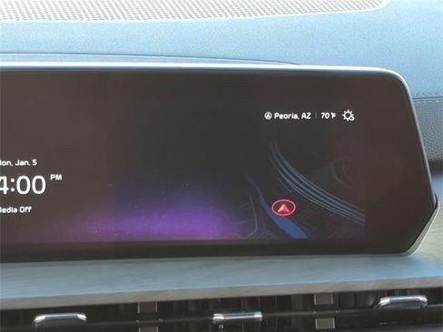 Used 2025 Kia Telluride AWD image 27