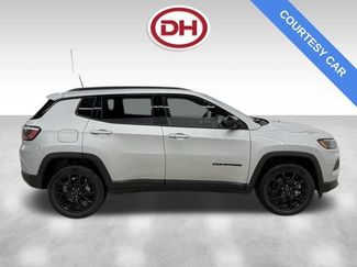 New 2026 Jeep Compass Latitude video 2