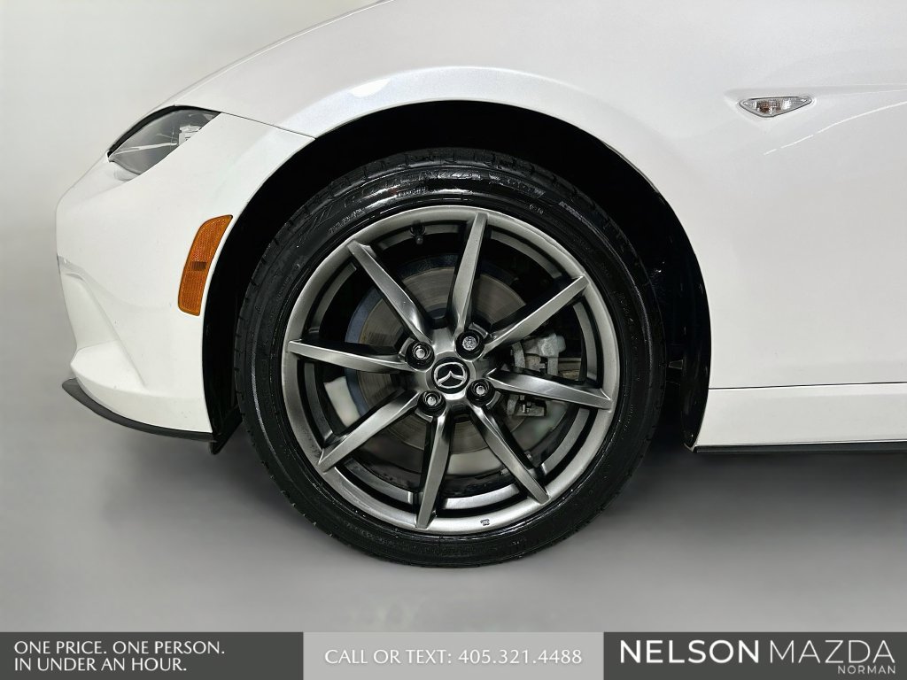 Used 2023 MAZDA MX-5 Miata Grand Touring RWD image 29