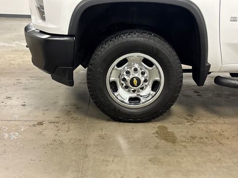 Used 2020 Chevrolet Silverado 2500 W/T w/ WT Fleet Convenience Package image 9