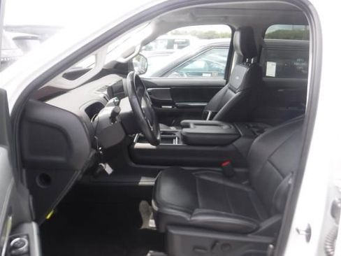 Used 2025 Ford Expedition Max Platinum AWD/4WD image 11