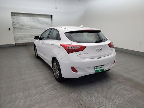 Used 2016 Hyundai Elantra GT w/ Option Group 02 FWD image 5