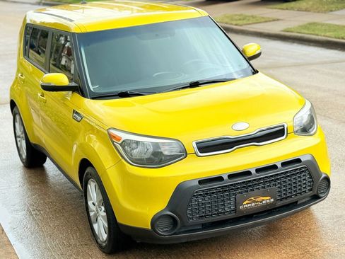 Used 2014 Kia Soul + w/ UVO w/Eservices Package image 13