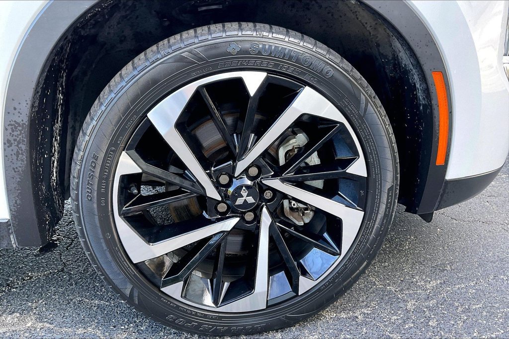 Used 2022 Mitsubishi Outlander SE FWD image 33