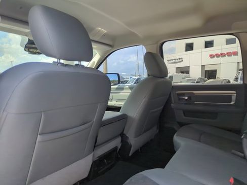 Used 2019 RAM 1500 Big Horn image 15