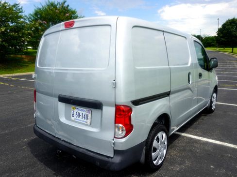 Used 2016 Nissan NV200 S image 7
