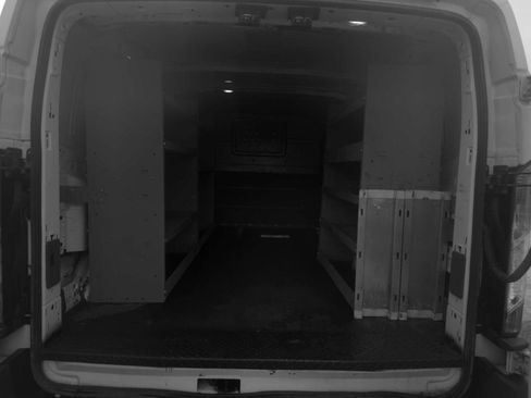 Used 2020 Ford Transit 250 Low Roof AWD image 20