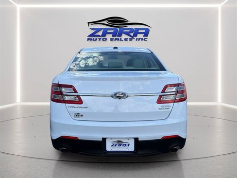 Used 2016 Ford Taurus SE FWD image 6