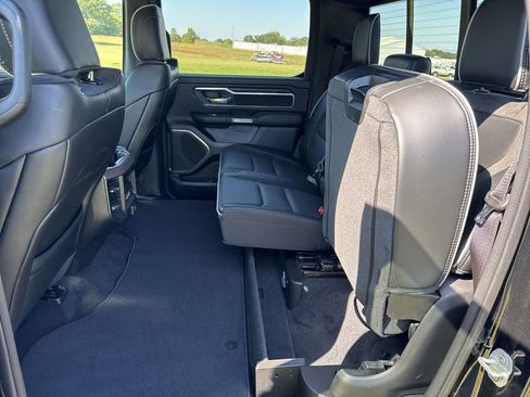 Used 2025 RAM 1500 Laramie image 16