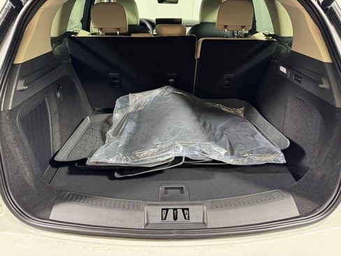 New 2026 Lincoln Corsair Premiere image 58