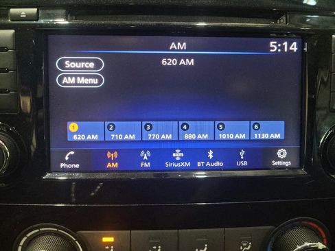 Used 2018 Nissan Rogue S image 25