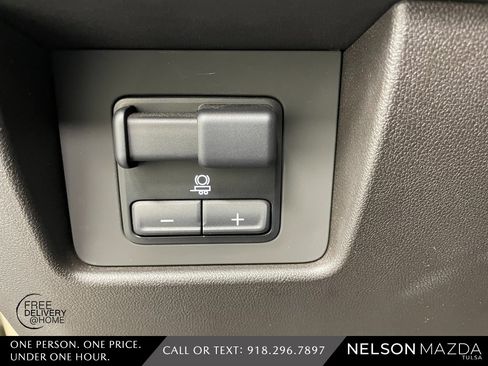 Used 2023 Chevrolet Colorado ZR2 w/ ZR2 Convenience Package III image 28