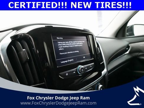 Used 2021 Chevrolet Traverse LS image 6